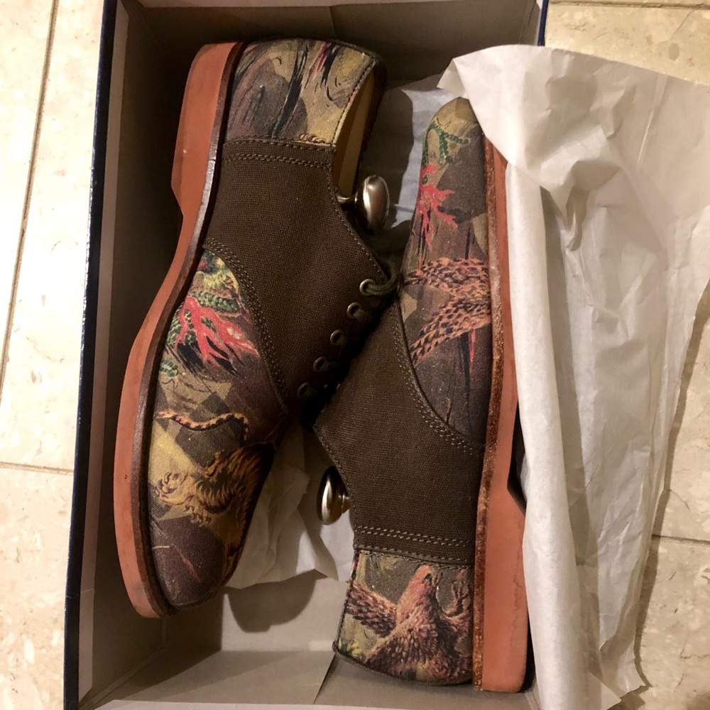 Polo by Ralph Lauren Men’s Orval Oxford Dragon Tiger Print shoes box included